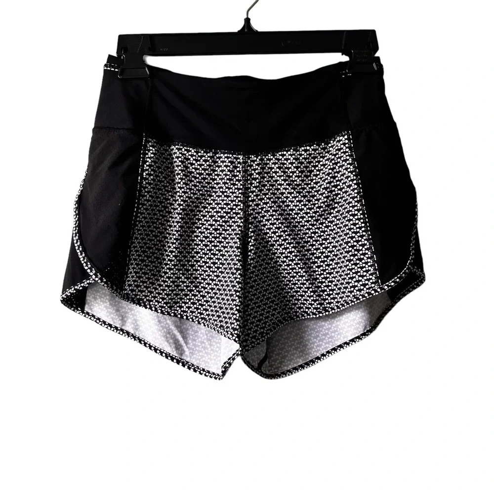 Lululemon Real Quick Short Perforated 3.5